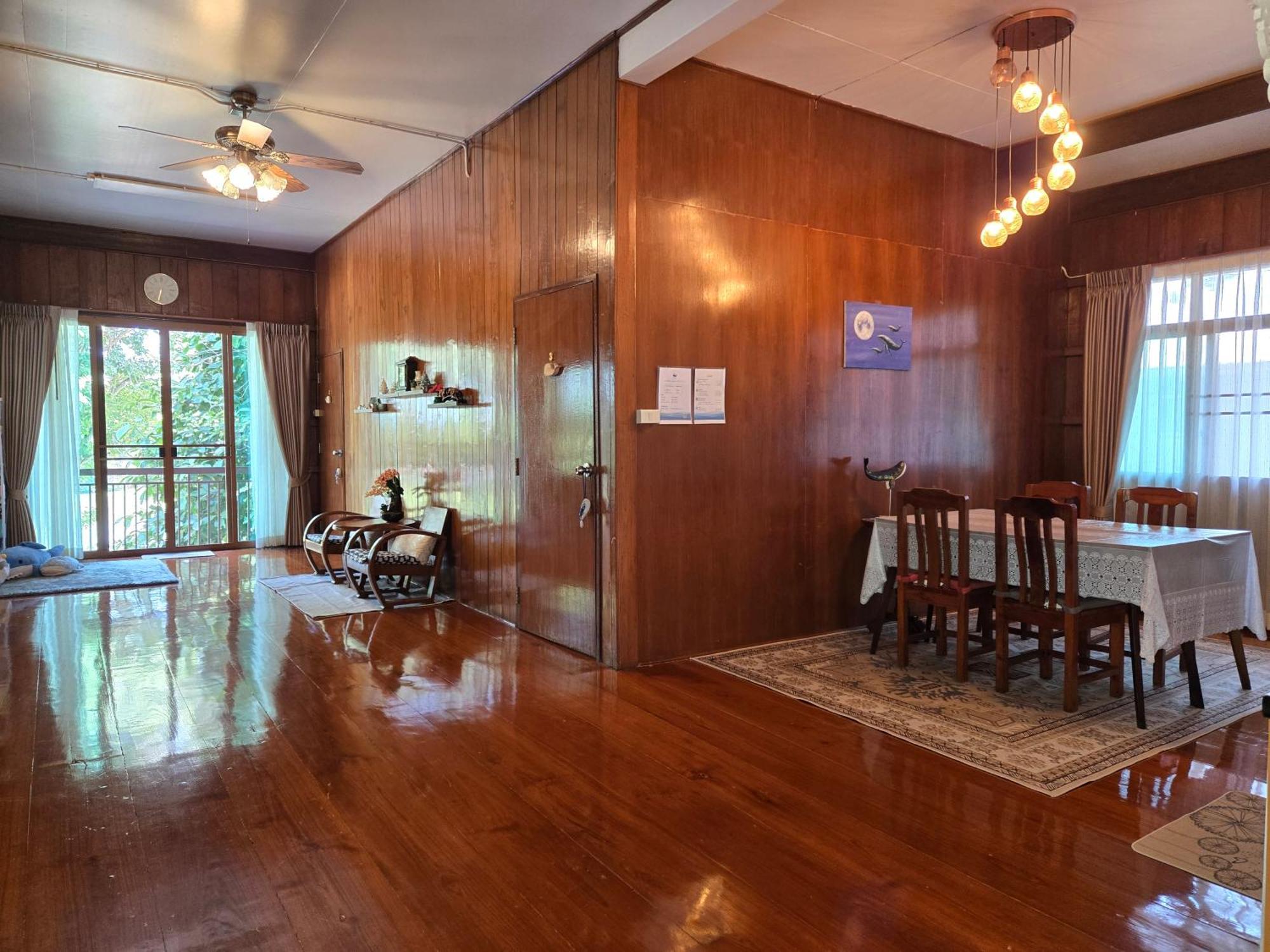 Whales Come To The River - Riverside - 3 Rooms On 2Nd Floor Ban Bang Phli Nua المظهر الخارجي الصورة