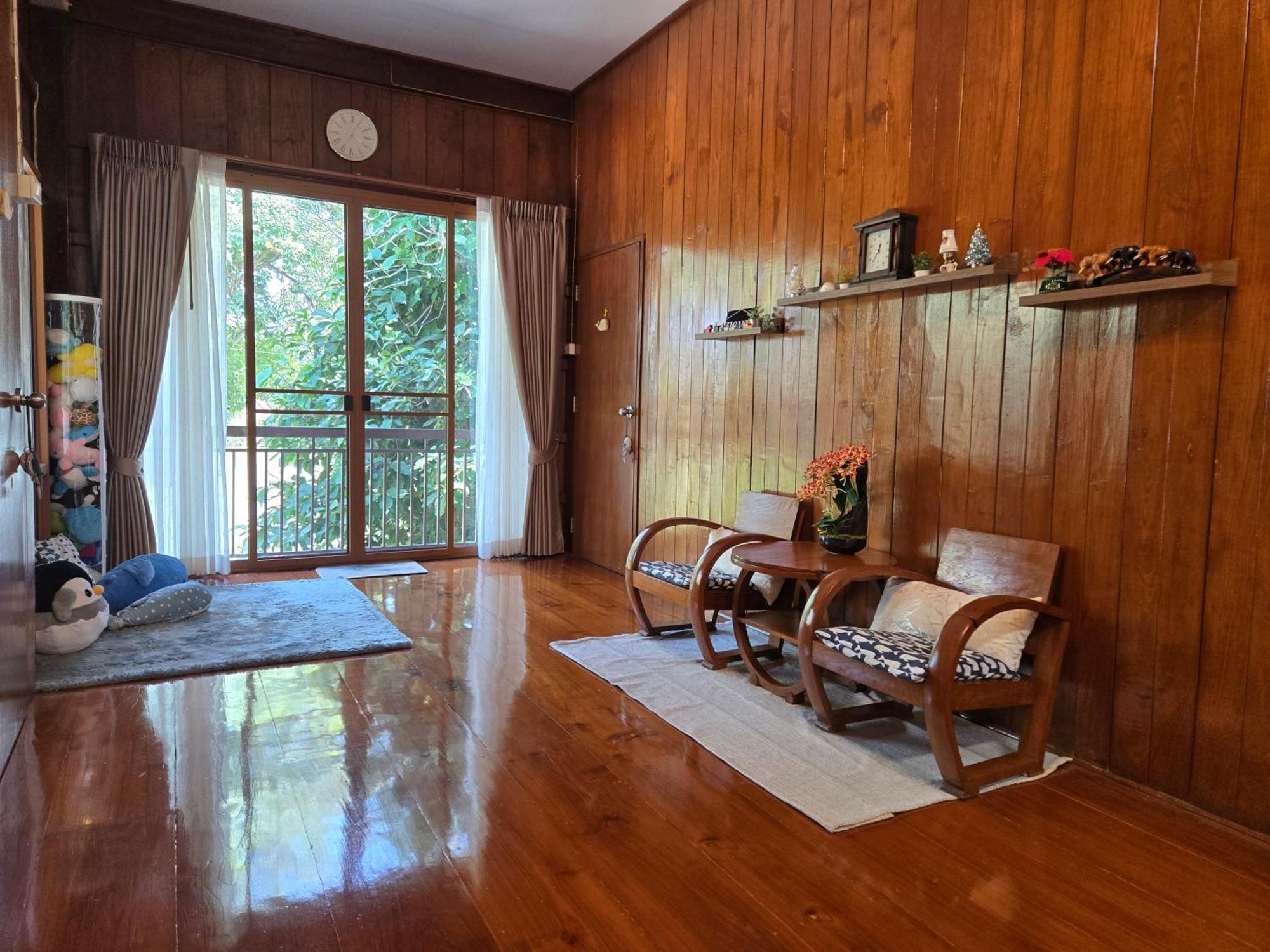 Whales Come To The River - Riverside - 3 Rooms On 2Nd Floor Ban Bang Phli Nua المظهر الخارجي الصورة